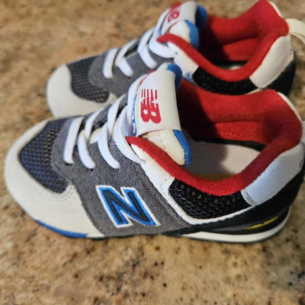 NWOT New Balance 574 Toddler Sneakers size 7T
